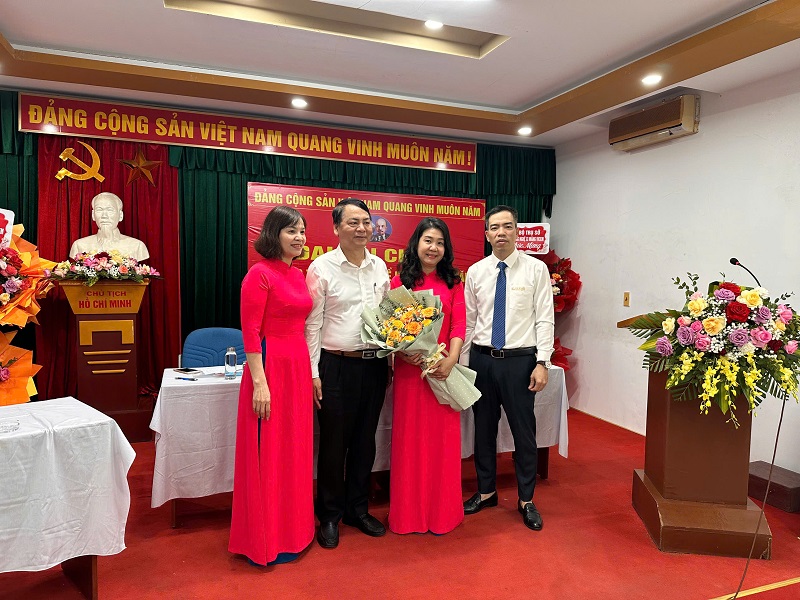 Đại hội Chi bộ Trường Trung cấp nghề Kỹ thuật Xi măng nhiệm kỳ 2025-2027